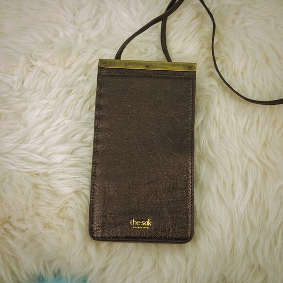 The Sak Bronze Brown Metallic Leather Smartphone Small Crossbody Bag Purse - Picture 4 of 7
